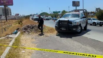 Encuentran encobijado en Periférico, frente al CIS de San Andrés