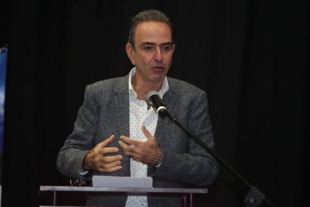 Jorge Estefan también recurrió a empresas factureras de Florentino Daniel Tavera