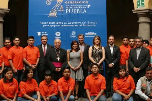 Tony Gali y Monseñor Víctor Sánchez Espinosa suman esfuerzos por la conservación del patrimonio