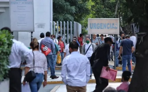 Amaga personal médico con cerrar el Hospital 1° de Octubre por falta de protección ante Covid-19