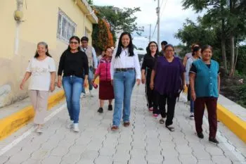 Justicia social que se construye con hechos: Ariadna Ayala entrega pavimentación en la colonia Los Ángeles en Atlixco