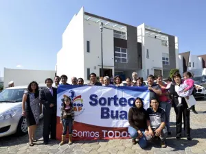 Sorteo BUAP da regalo de bodas al ganador del segundo premio