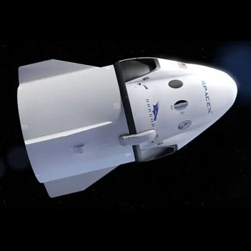 Los turistas de SpaceX viajarán a la Luna en 2018