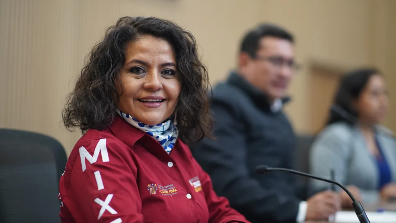 Azucena Rosas Tapia