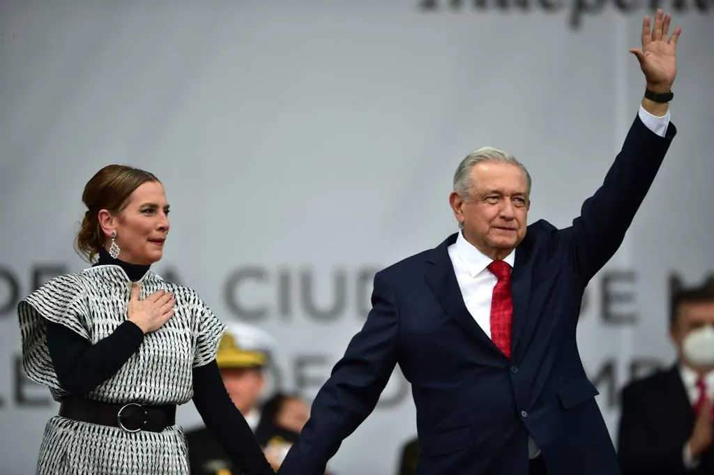 Ya están las bases de la transformación, dice AMLO en informe