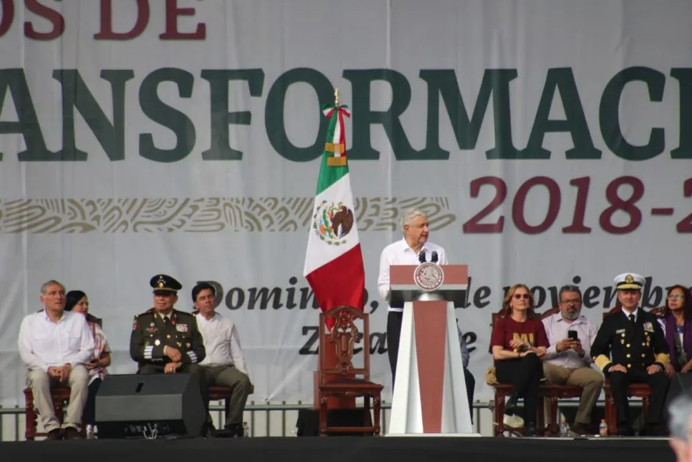 El Humor del Presidente (los Abrazos y las Cachetadas)
