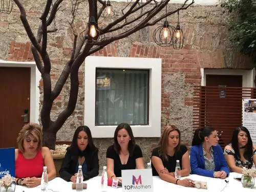 Top Mothers una comunidad cerrada en Facebook para mujeres que buscan impulsar el emprendimiento