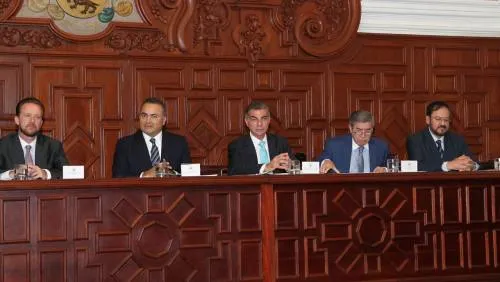 México requiere un cambio regido por la transparencia: Tony Gali