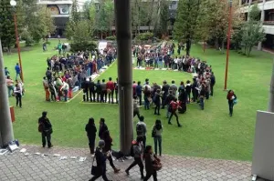 Desde la Ibero Puebla, alumnos exigen aparición de normalistas