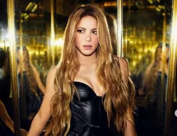 Shakira presenta “Las mujeres ya no lloran”, un disco lleno de colaboraciones