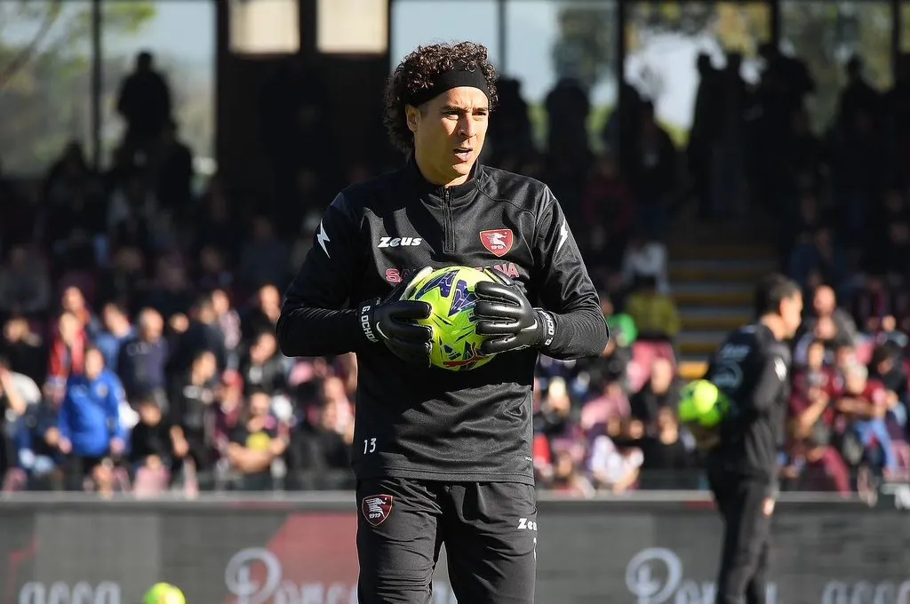 Memo Ochoa Salernitana