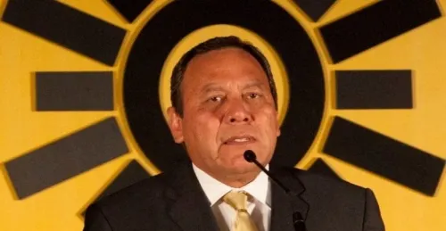 Un Chucho Hablando de Chucherías