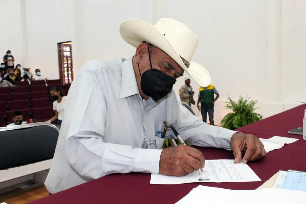 Apoyo al campo