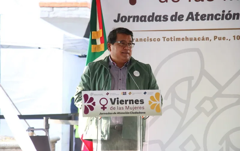 Inicio del programa Viernes de las Mujeres