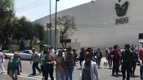 IMSS subsidiará con 1,150 mdp a los jóvenes con AMLO