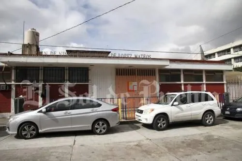 Delincuentes robaron en el jardín de niños Eva Sámano de López Mateo