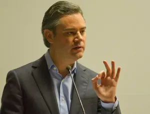SEP advierte sanciones y bajas a maestros que se unan a paro