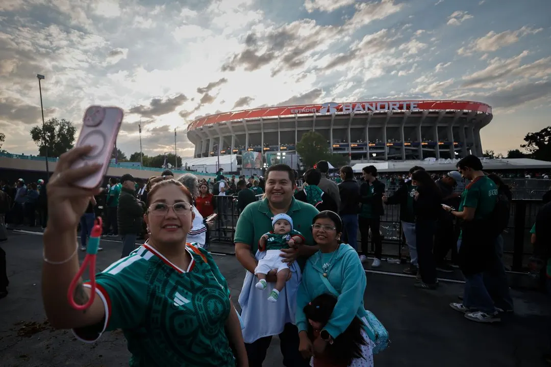 Estadio Banorte Aficionados Mex