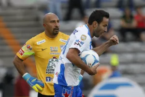Con gran remontada, Puebla arrebata partido al Pachuca