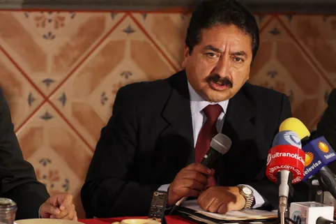 Aguilar González también se suma a la candidatura de Agüera