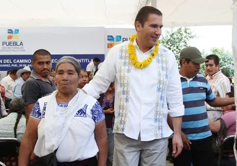 Rafael Moreno Valle gastó 6 mdp en publicidad en Facebook