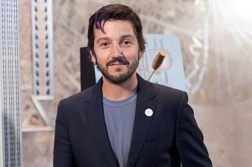 Diego Luna se une a serie Narcos y protagonizará la cuarta temporada
