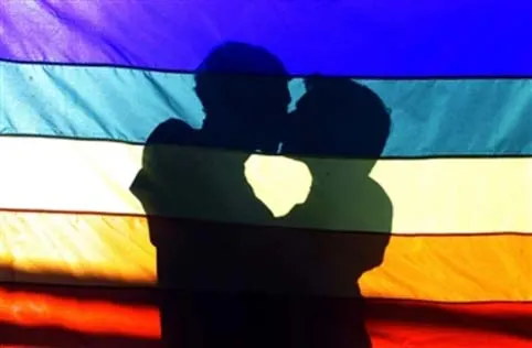 Homosexuales desplazan a prostitutas en calles de Puebla