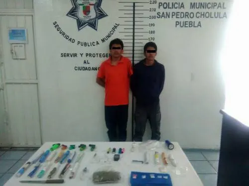 Detiene policía de San Pedro Cholula a presuntos narcomenudistas