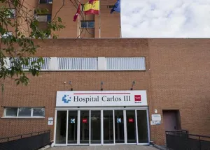 Enfermera española se contagia de ébola al quitarse traje protector