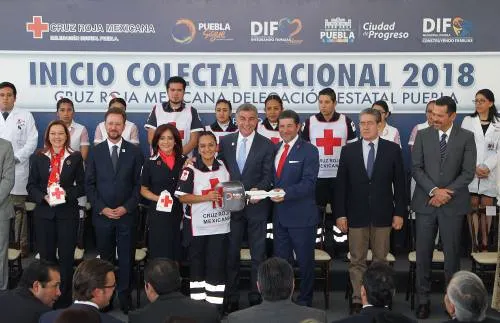 Tony Gali arranca colecta de la Cruz Roja de Puebla