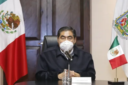 Pide Gobernador a poblanos no bajar la guardia ante la contingencia sanitaria