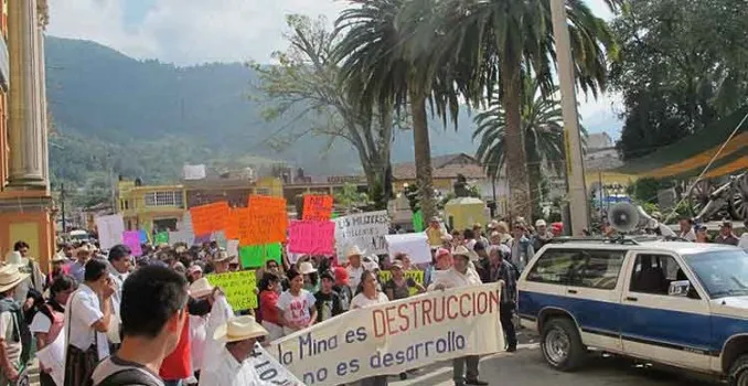 Marchan en Tetela de Ocampo contra proyecto minero de Frisco