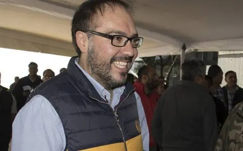 Tras divorcio con PRD, Mauricio Toledo será independiente