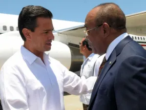 EPN concluye visita a Haití