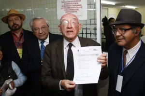 Villa Escalera presenta carta para ser independiente, como ad cautelum
