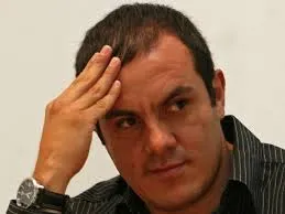 Cuauhtémoc Blanco libra destitución tras acuerdo