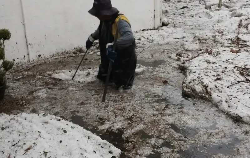 Tras la intensa lluvia del fin de semana, Agua de Puebla atendió más de 10 sitios de mayor concentración de agua y granizo 