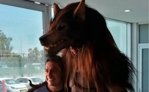 ¿Lobo Animatronic nueva mascota de La Manada?