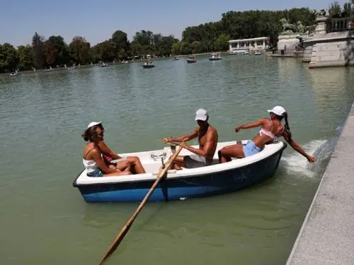 España, en alerta por llegada de ola de calor africano