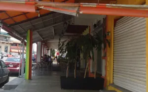Ordenan reabrir tres restaurantes en Chipilo