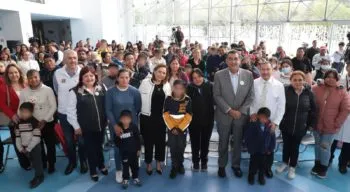 Gobierno de Puebla otorga 37 cirugías cocleares gratuitas a niños con problemas auditivos