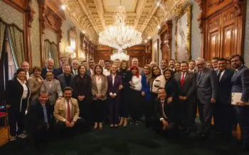 Desde Palacio Nacional, Armenta y Céspedes reafirman interés de Puebla para consolidar el IMSS Bienestar