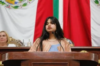 “Ni siquiera hoy nos escuchan”: ganadora del Premio de la Juventud CDMX 2025 confronta a diputados por indiferencia