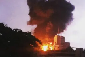 Más de 90 muertos, deja explosión de gasolinera en Ghana