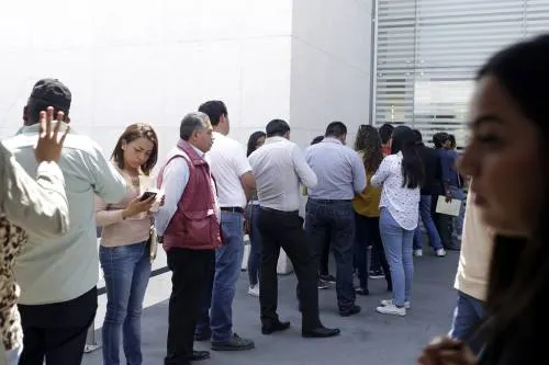 Incumplieron con el pago del control vehicular 200 mil contribuyentes