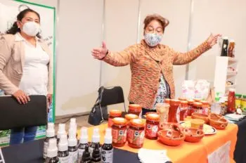 Impulsa gobierno estatal primer ‘Mercadito Solidario para Mujeres’