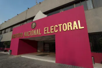 INE ordena elegir senadores indígenas en Puebla