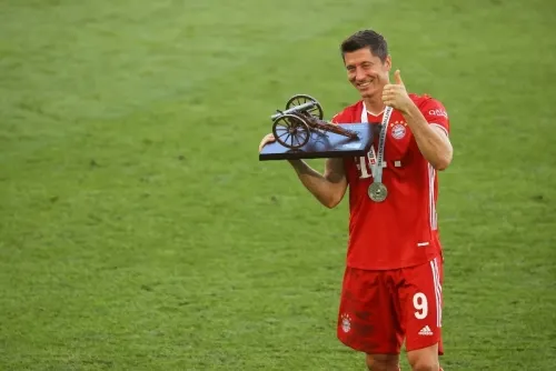Robert Lewandowski se perfila como ganador de la Bota de Oro