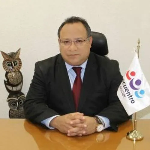 PES analiza la posibilidad de ir solos a elección 2018