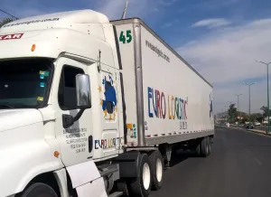 Policía  estatal vial frustró robo de tractocamión